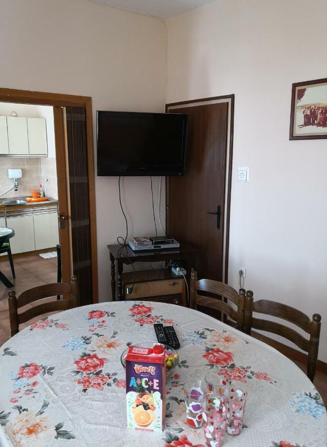 Apartmán Apartman Juraga Murter Exteriér fotografie